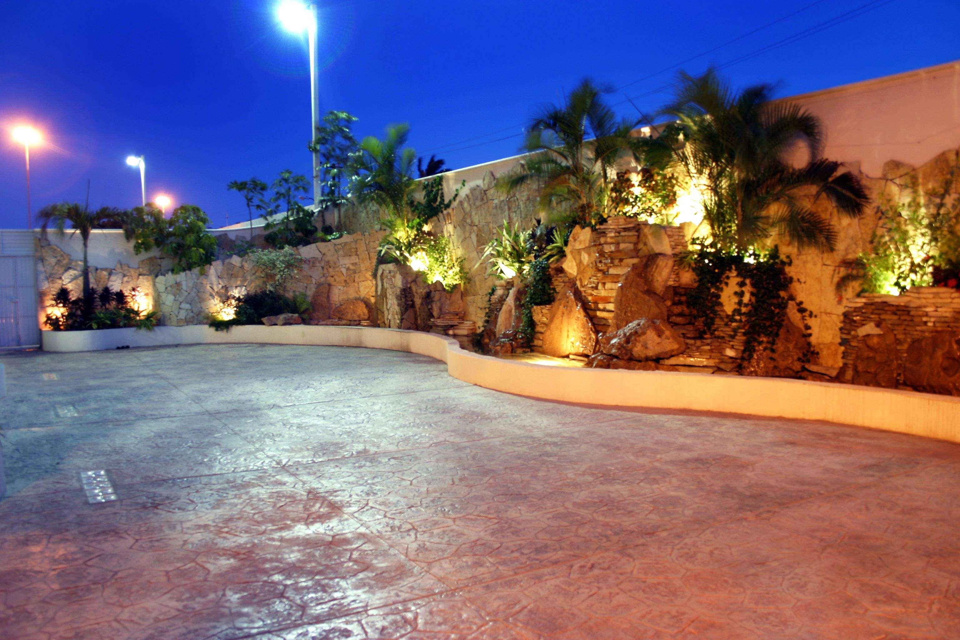 Hampton Inn Tampico Airport Exterior photo